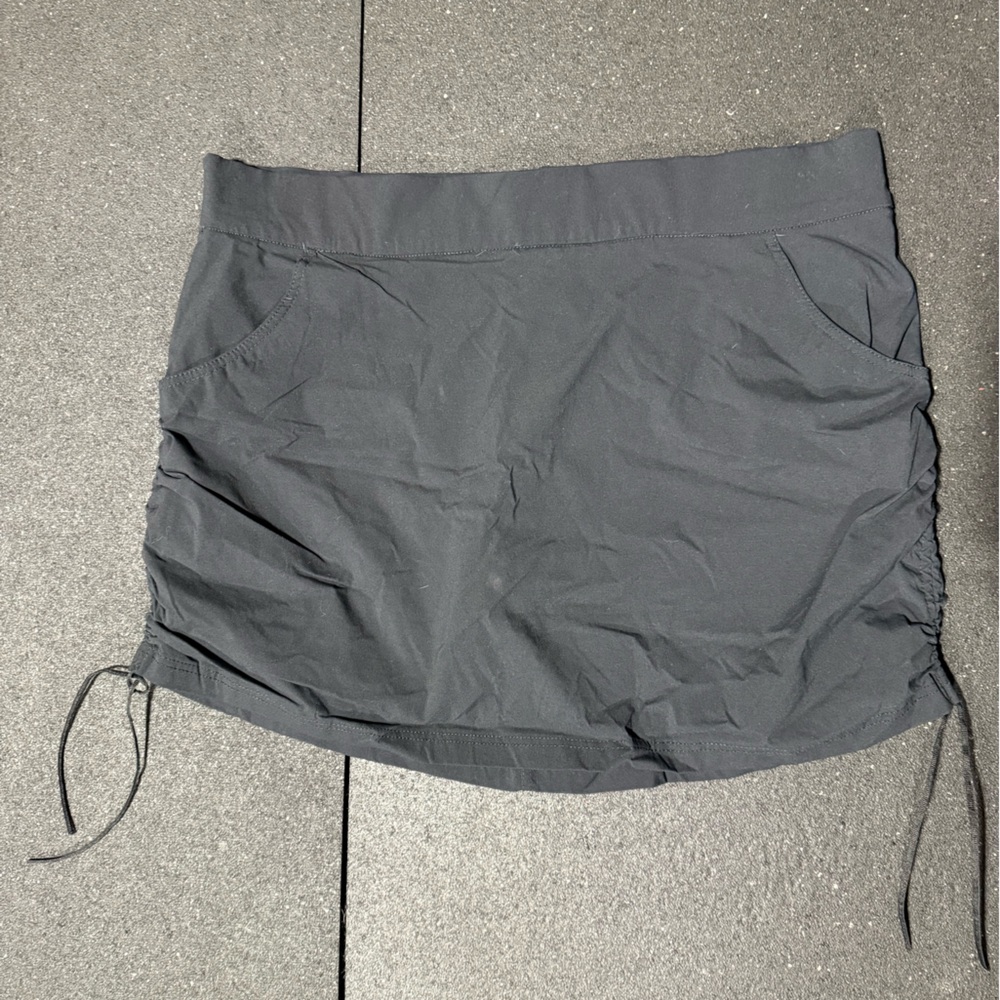 Columbia Black Skort – Size XXL
